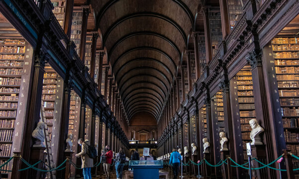 Old Library: la più grande e antica biblioteca d’Irlanda